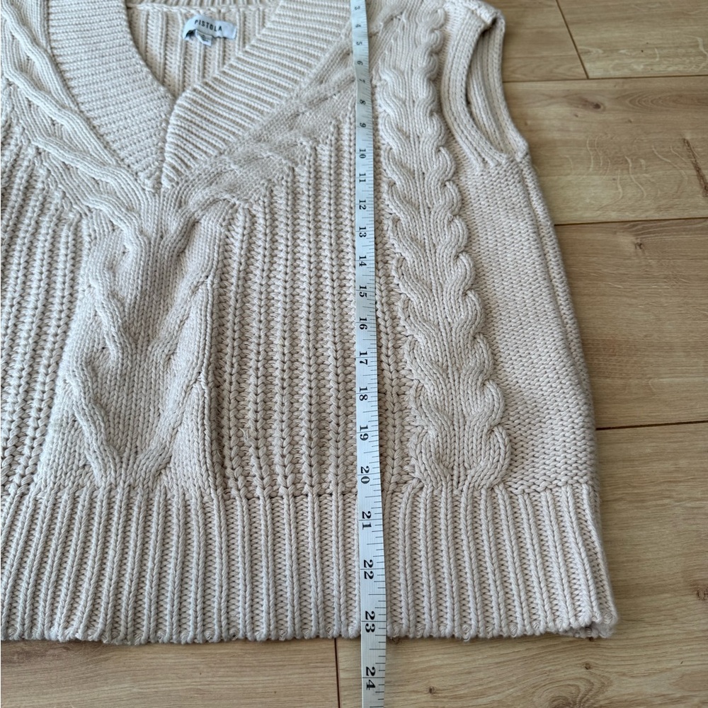 Pistola Kiran Cable Knit Sweater Vest Women’s Small Beige V-Neck Chunky Cotton - Picture 6 of 6